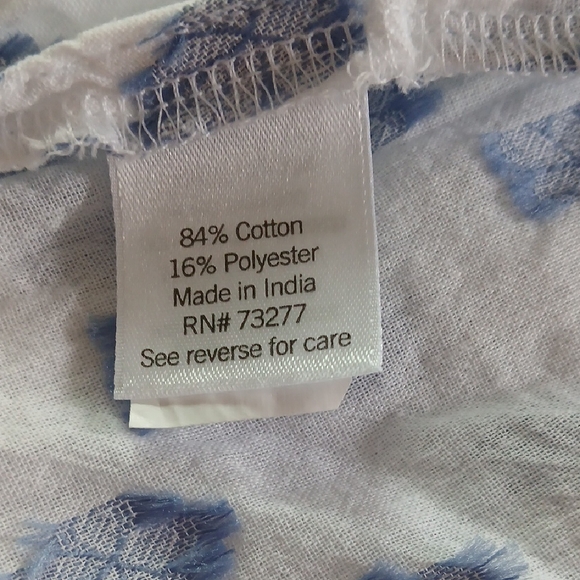 Sonoma White Blouse with‎ Subtle Blue Patterns Sz 3X - Picture 7 of 8